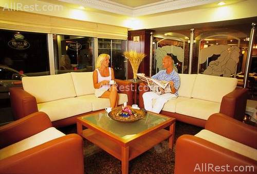Seaport Hotel 8